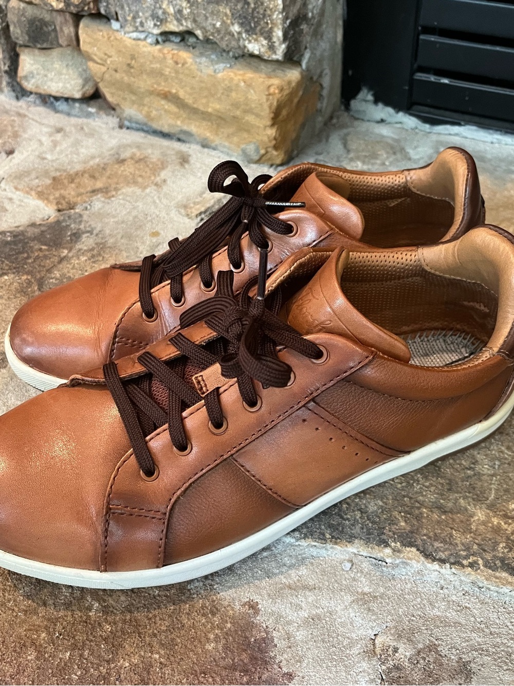 Men's Casual Leather Sneakers - Brown